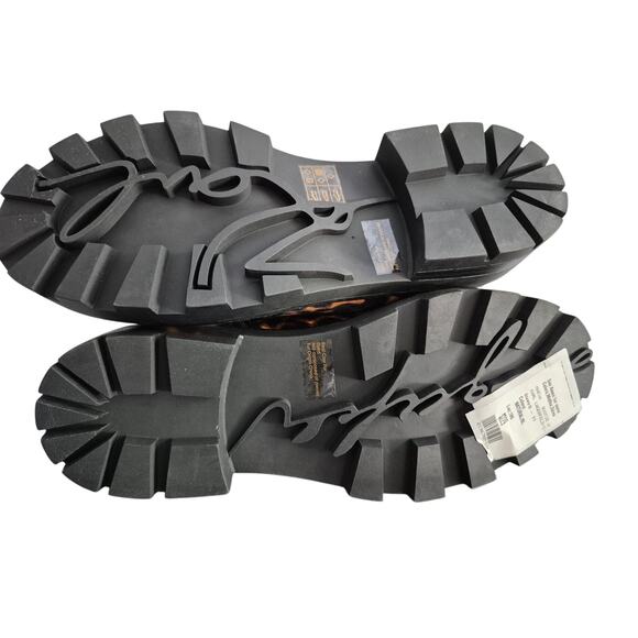 Karl Lagerfeld Maeva Combat Booties Size 7 Leopard - Picture 5 of 6